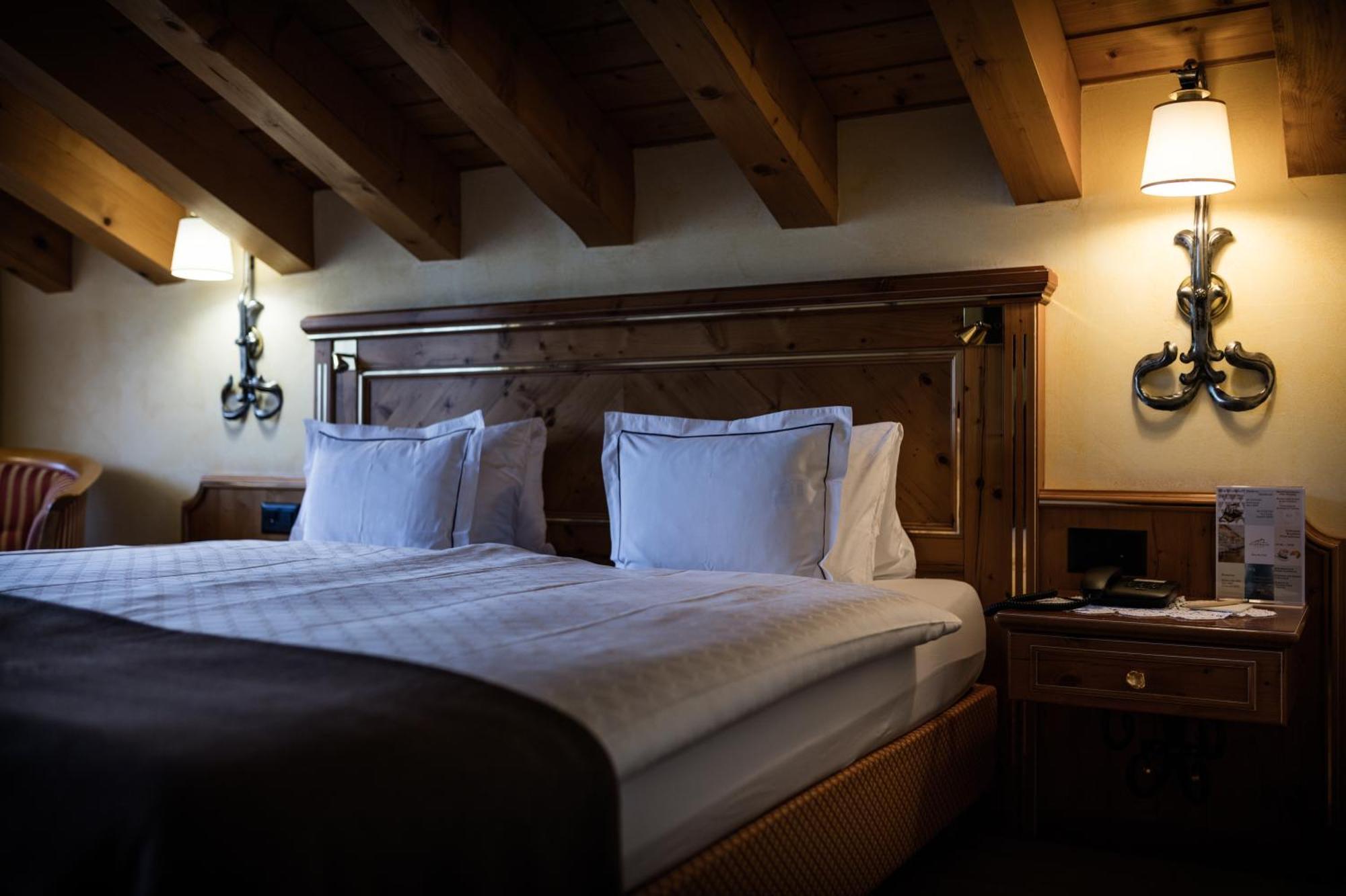 Relais & Chateaux Schonegg Zermatt Bagian luar foto