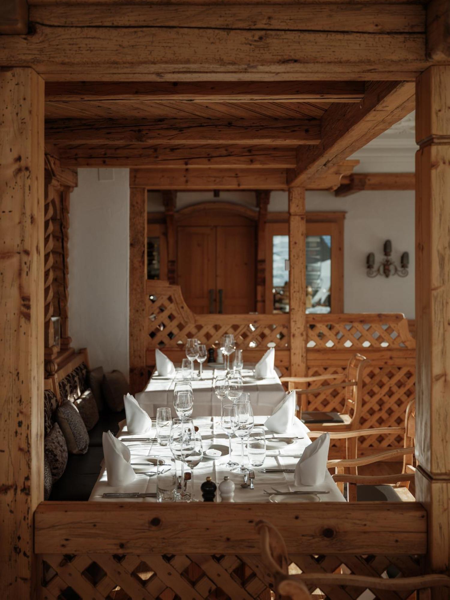 Relais & Chateaux Schoenegg Zermatt Bagian luar foto