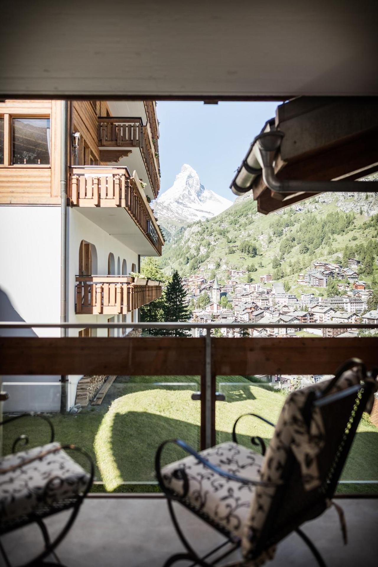 Relais & Chateaux Schoenegg Zermatt Bagian luar foto