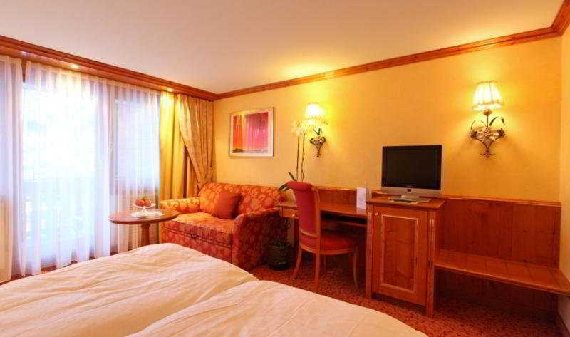 Relais & Chateaux Schoenegg Zermatt Bagian luar foto
